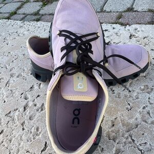 On Running Women's Athletic Shoes Lavender with Black Soles
